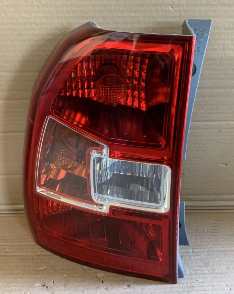 фото №1, Лампа задняя левая kia sportage ii l92401-030