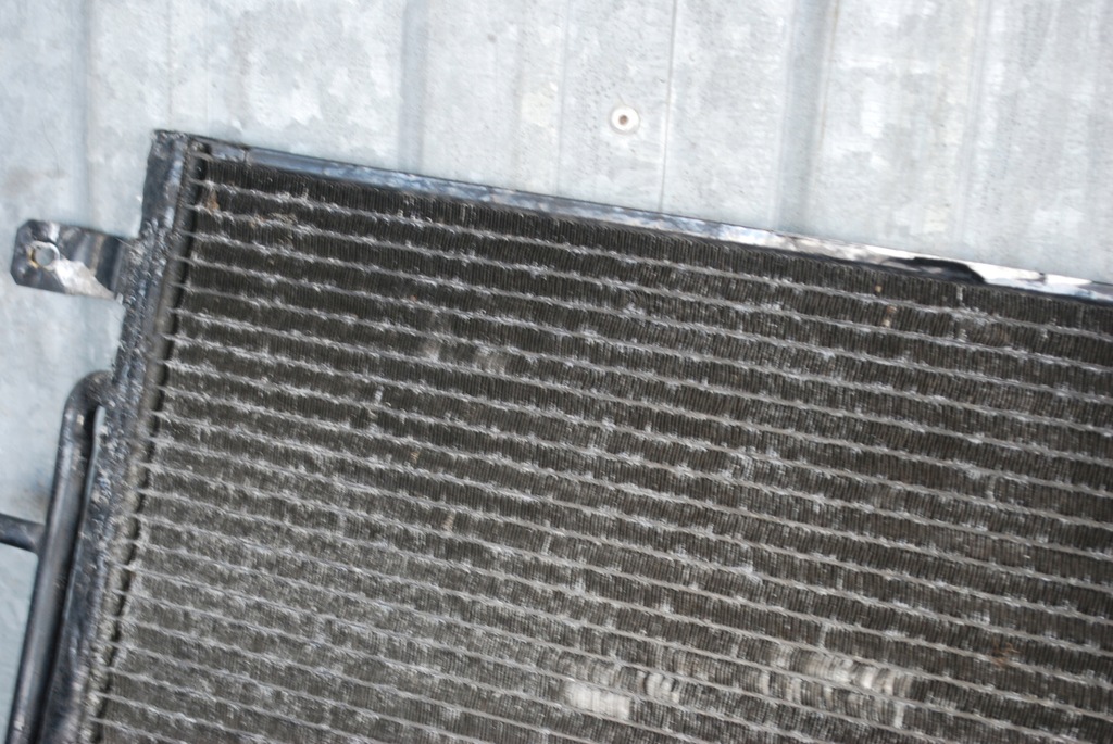 фото №11, Радіатор кондиціонера a4 b7 2.0 tdi 8e0260401q