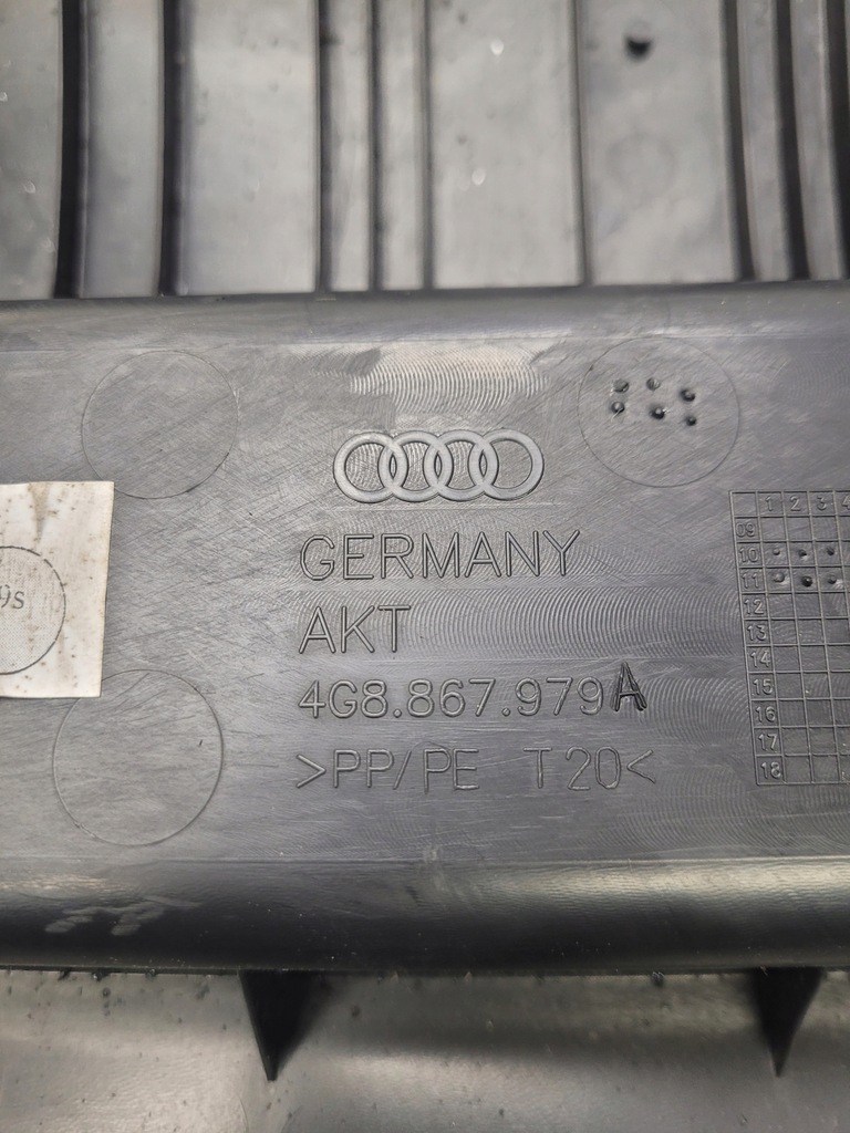 фото №9, Обивка крышки задняя audi a7 4g 4g8867979a