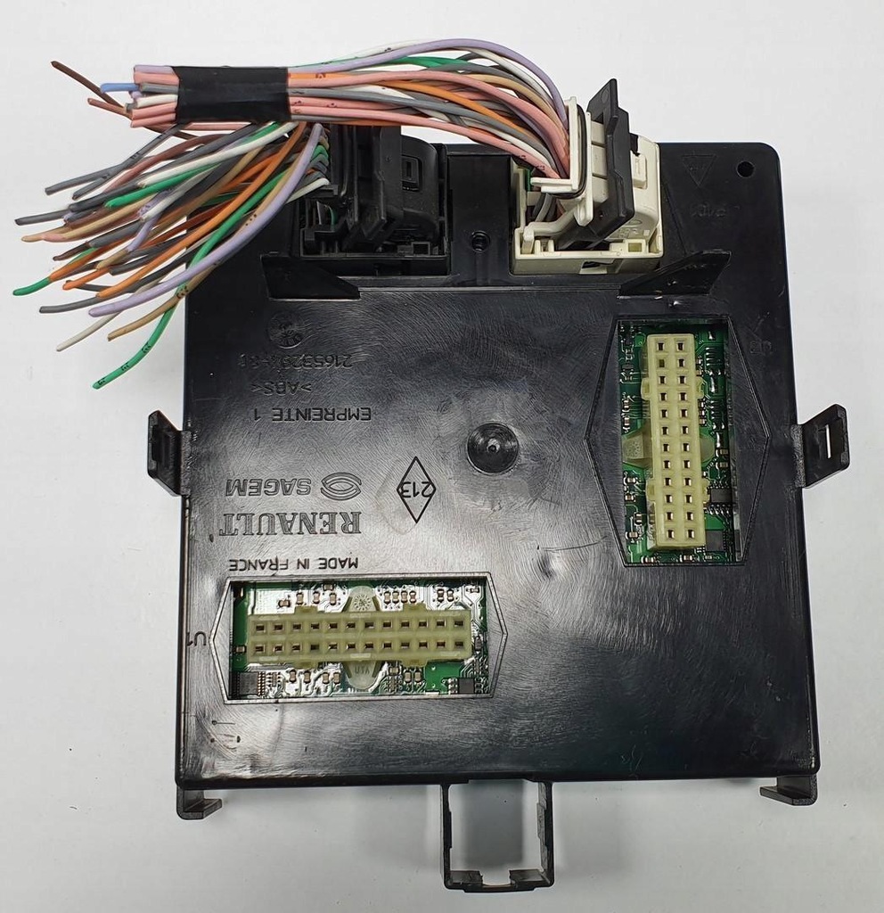 фото №2, Коробка запобіжників renault espace iv 8200517536