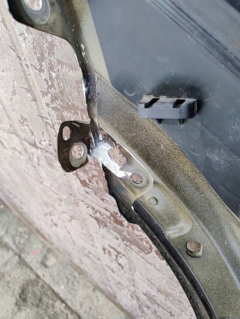 Купити Крило правий перед audi e-tron 4ke