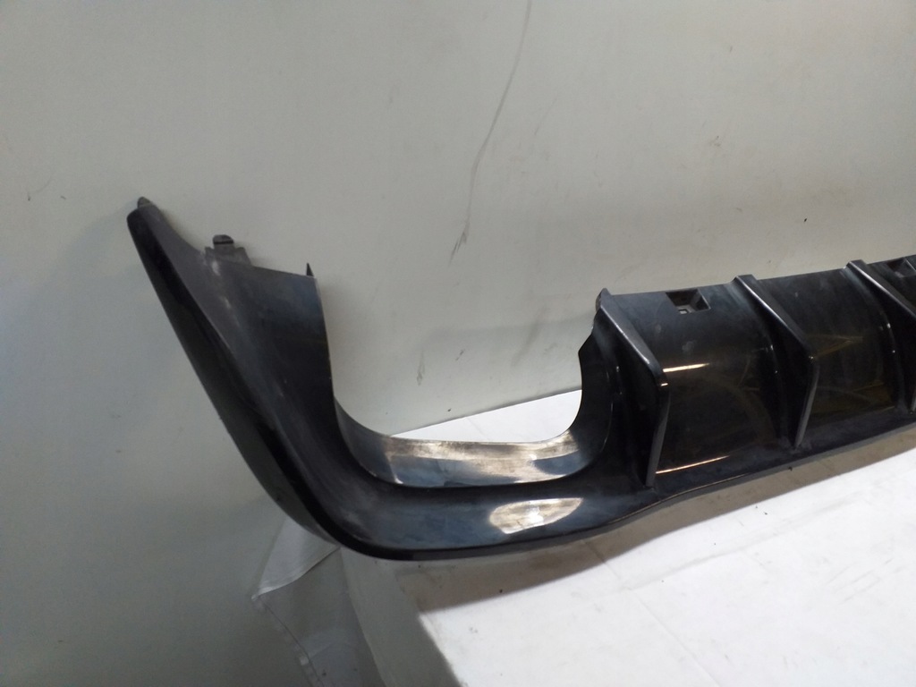 фото №2, Volkswagen оригінальний номер 5h6807568k накладка бампера дифузор