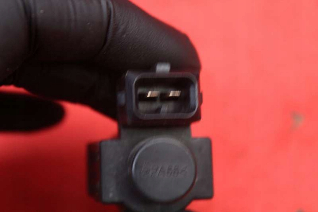 фото №7, Клапан вакууму 70435600 jaguar f-pace x761 2.0 d 180 km 16-20