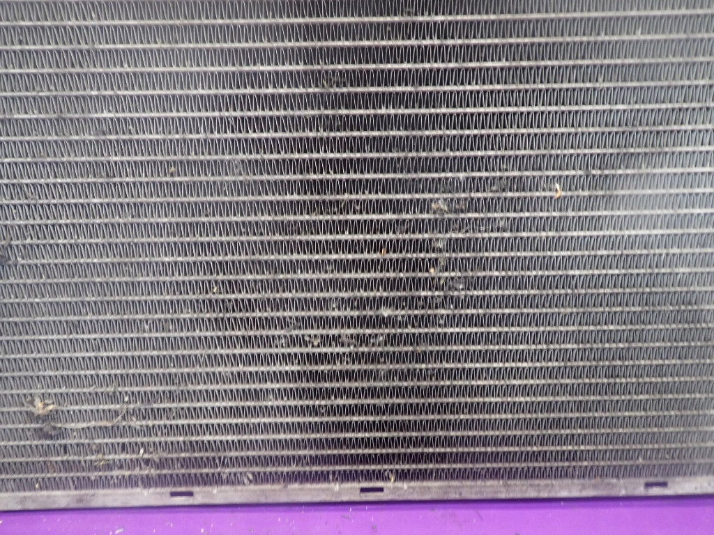 Bmw e46 01-06 рестайлинг  2.2 радиатор воды 14362419j 1436241.9j Оригинал