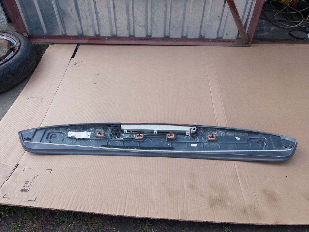 фото №6, Спойлер накладка кришки багажника mercedes w211 2117900188