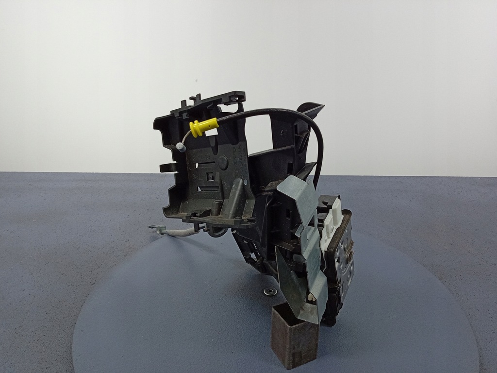 фото №4, Volvo v90 s90 ii замок двері перед лівий 31349894