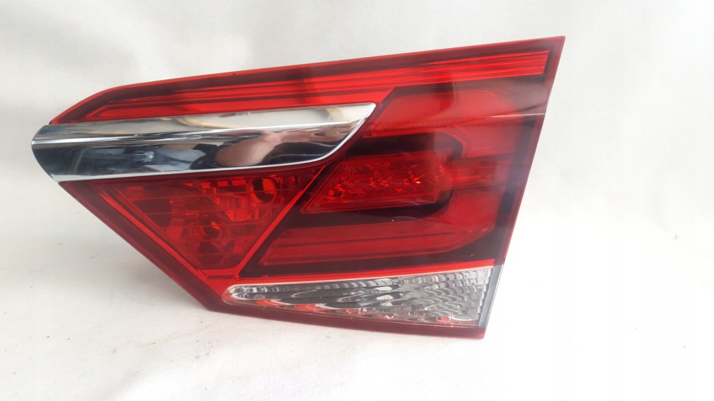 фото №1, Лампа задняя w крышка hyundai i40 kombi 92404-325