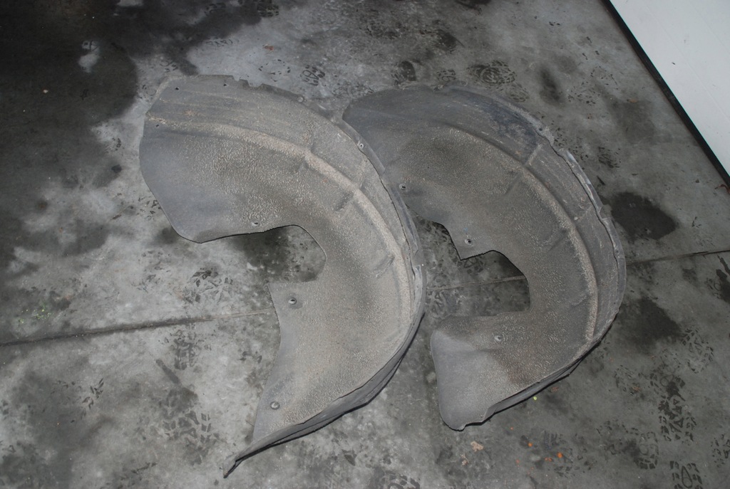 фото №1, Підкрилок p / l задня volvo xc90