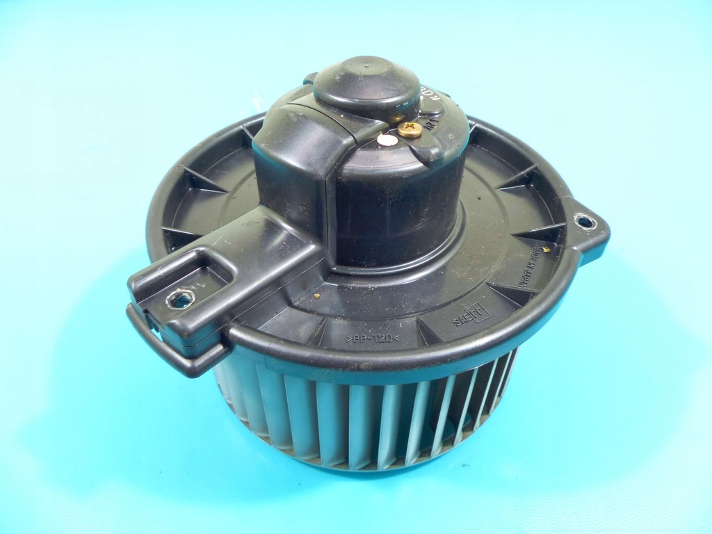 фото №1, Воздуходувка обдув вентилятор toyota corolla verso i