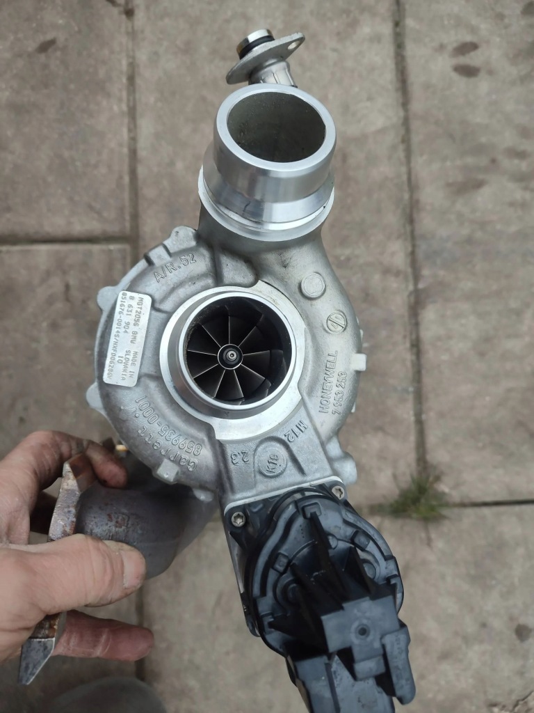 фото №10, Турбина турбонагнетатель bmw x3 g01 2019 2.0 бензин b48b20b