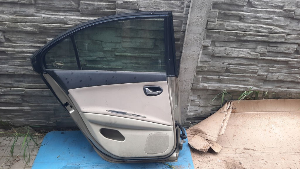 фото №11, Двері лівий задня nissan primera p11 sedan