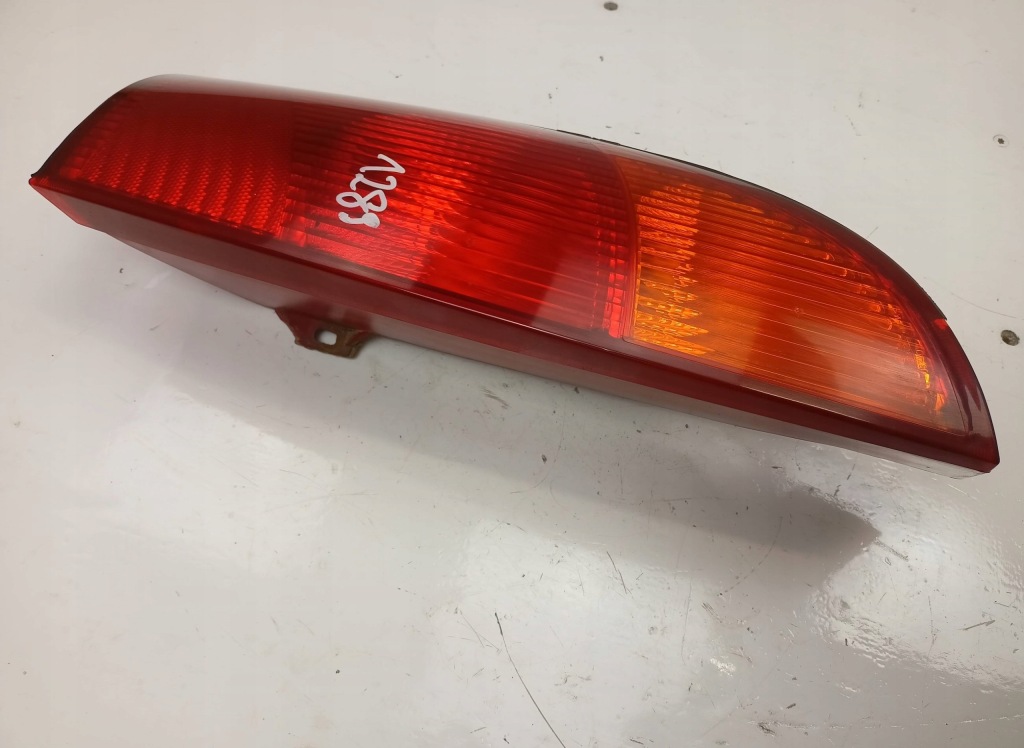 фото №6, Лампа правая задняя ford focus 1.8tdci