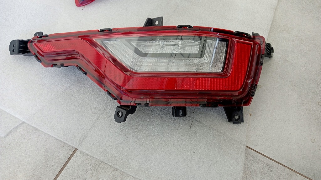 фото №1, Kia niro ii ev лампа бампера задняя правая задняя led n 2022- 92406-at100