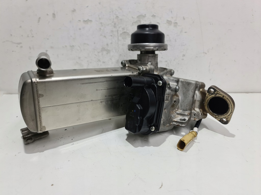 фото №4, Клапан egr радіатор вихлопних газів audi vw 059131501aj 059131511dd