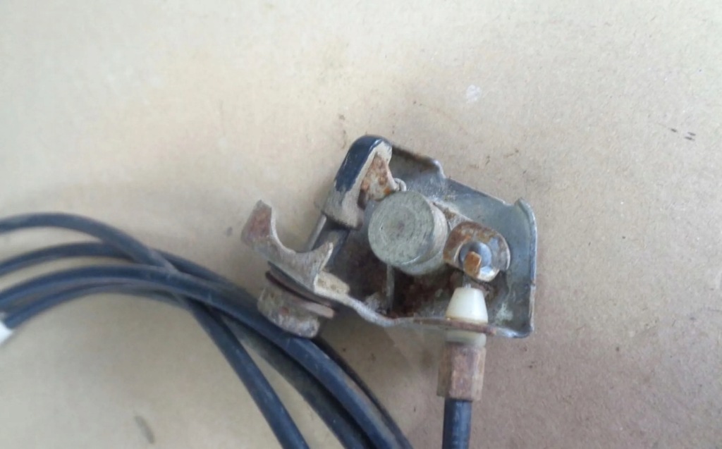 фото №3, Трос ручка крышка топлива toyota land cruiser lj70