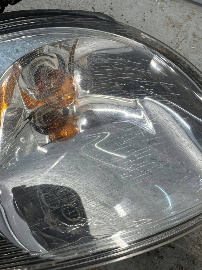 Поворотник левый перед nissan terrano 2 рестайлинг Киев