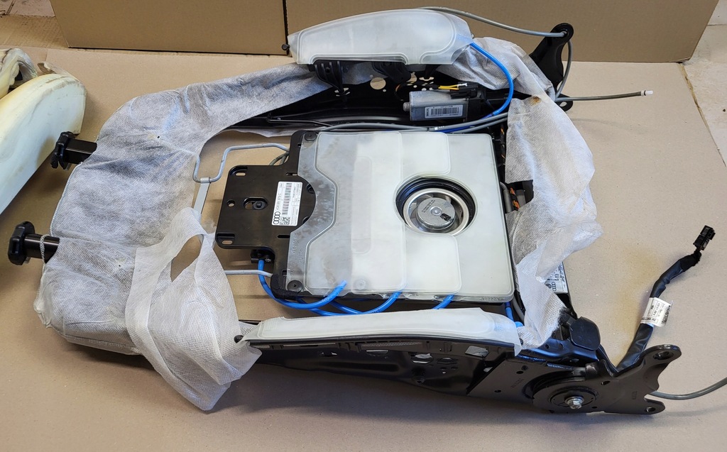 фото №8, Спинка сиденье перед правое каркас вентиляторы audi c7 a7 4g оригинальный номер