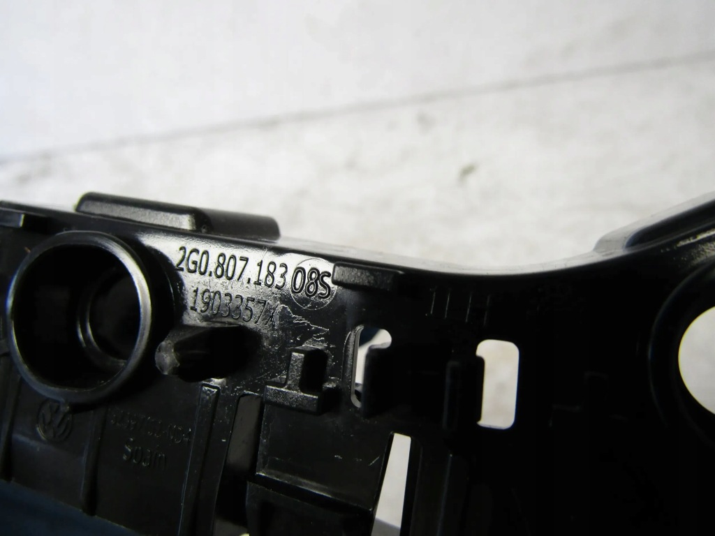 фото №10, Vw polo vi напрямна бампера лівий перед 17r-