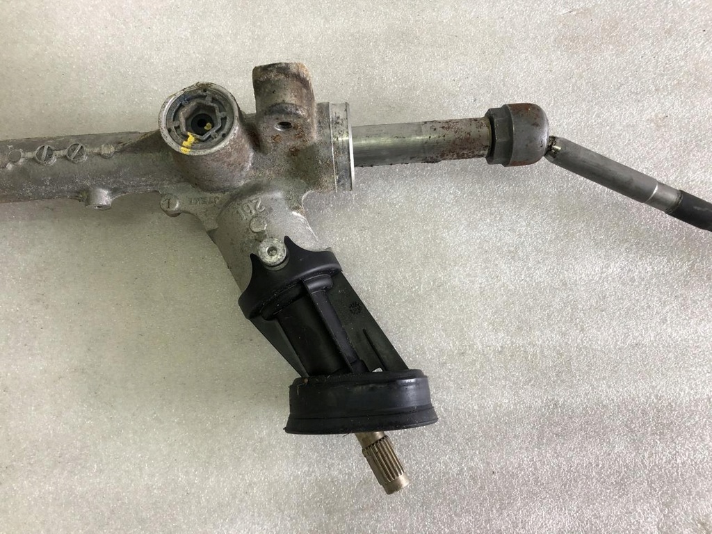 фото №11, Рулевая рейка трансмиссия 6c1423057r seat ibiza iv