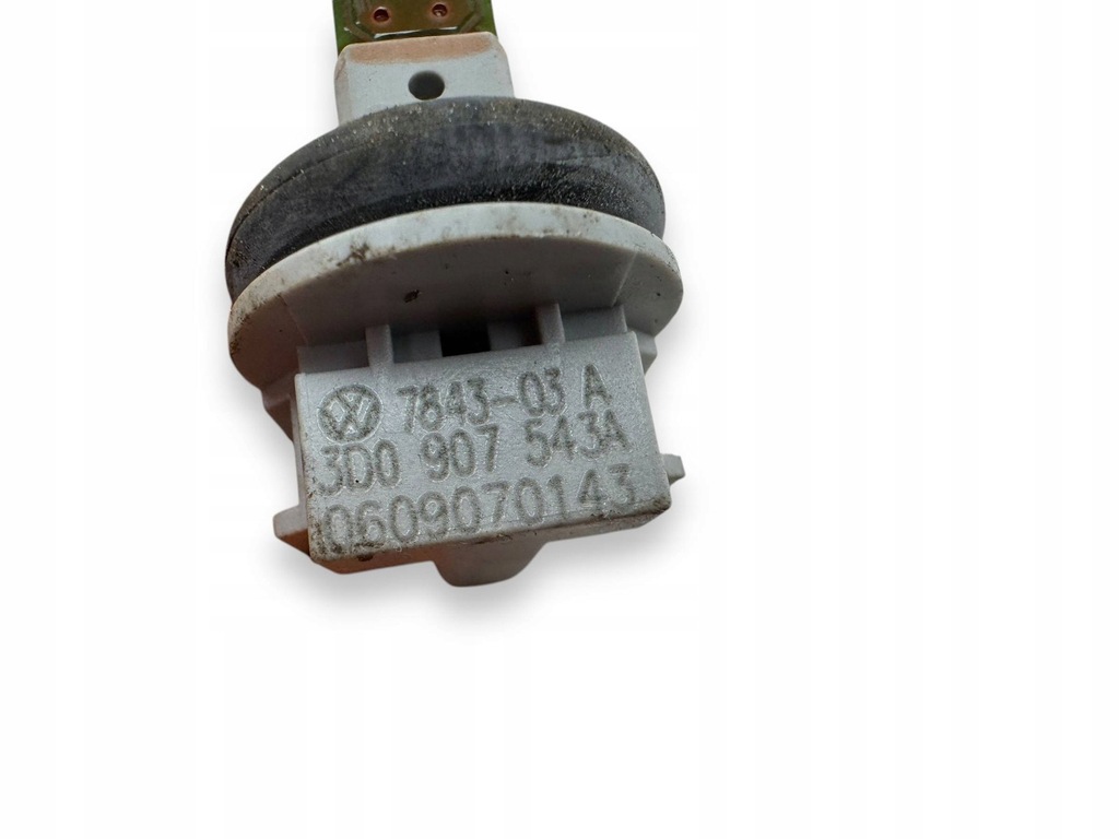 фото №5, Audi a3 s3 8p 2007 датчик температуры внутренней