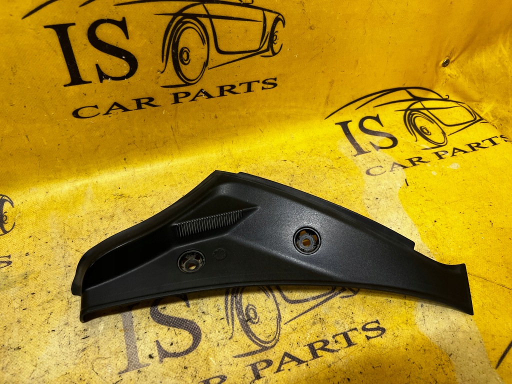 фото №1, Защита молдинг крышки багажника задняя правая porsche panamera 970 i lift