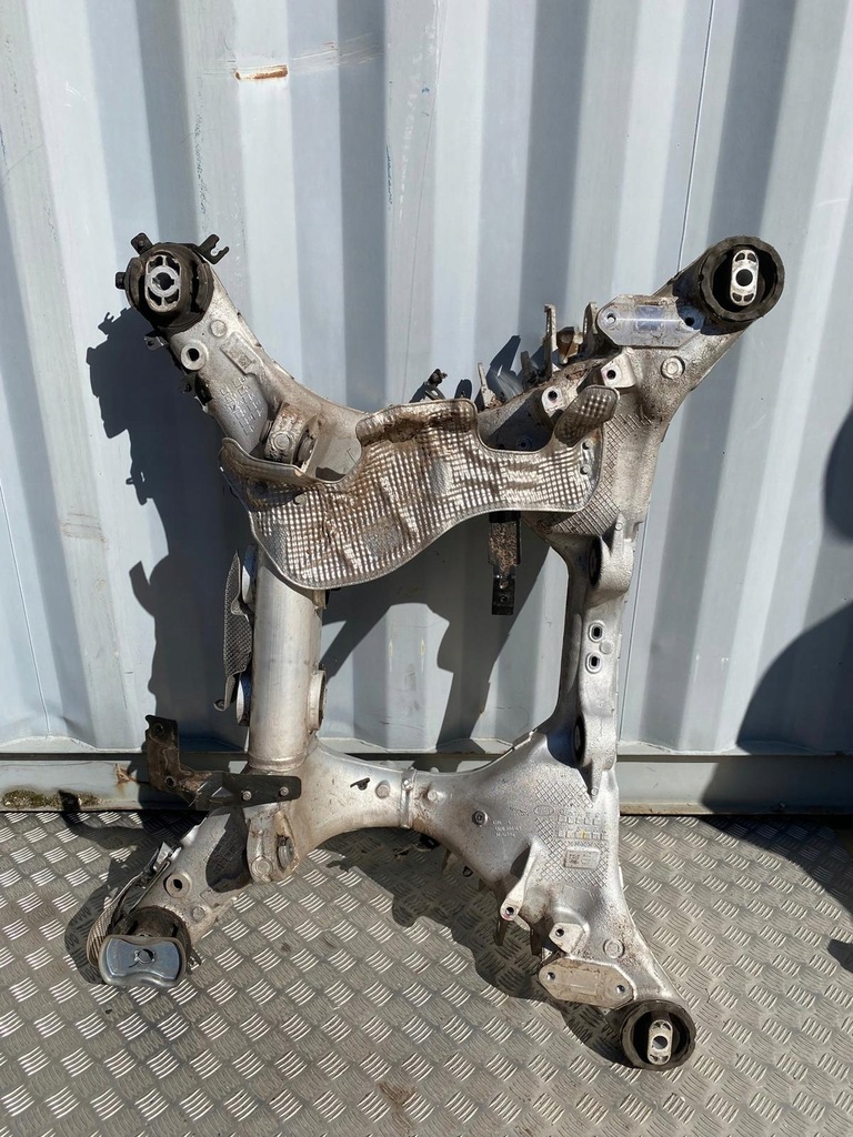 фото №1, Land rover range rover l461 подрамник подрамник задняя задняя -23 rok