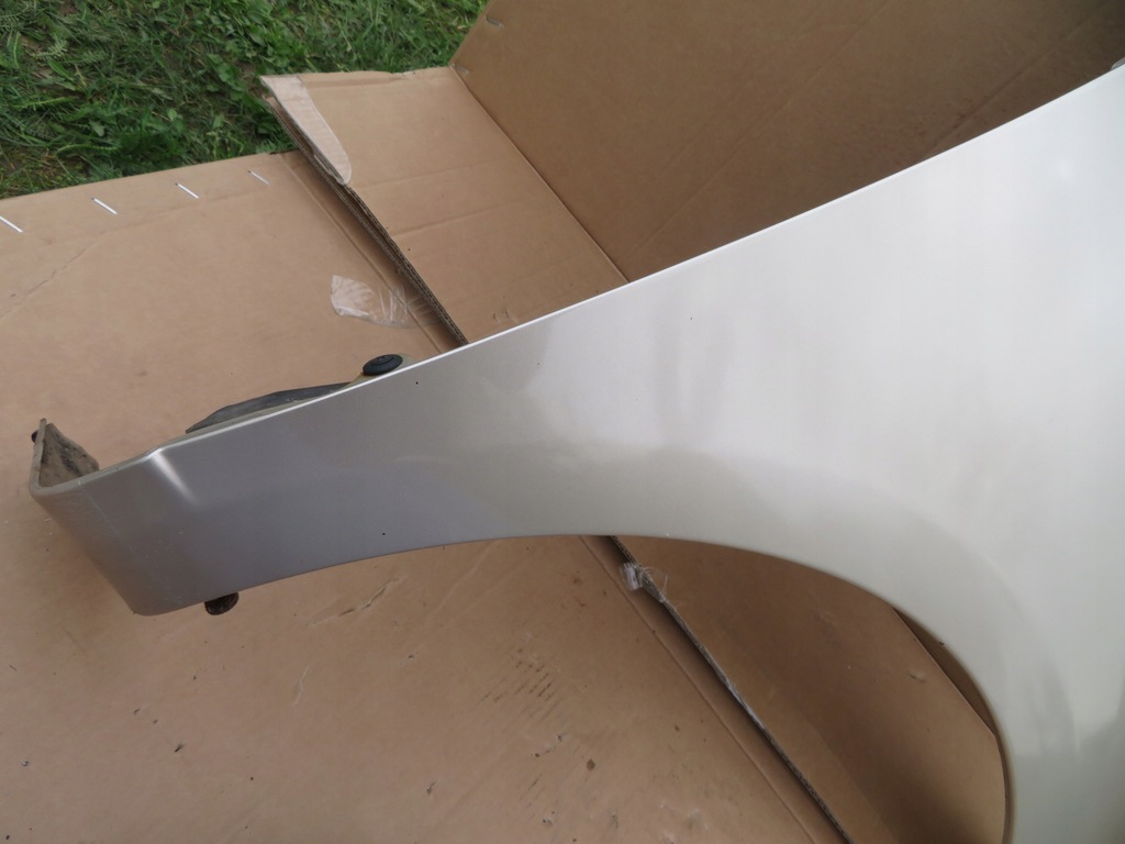 фото №10, Hyundai i10 10-13 крила перед правий передній qz