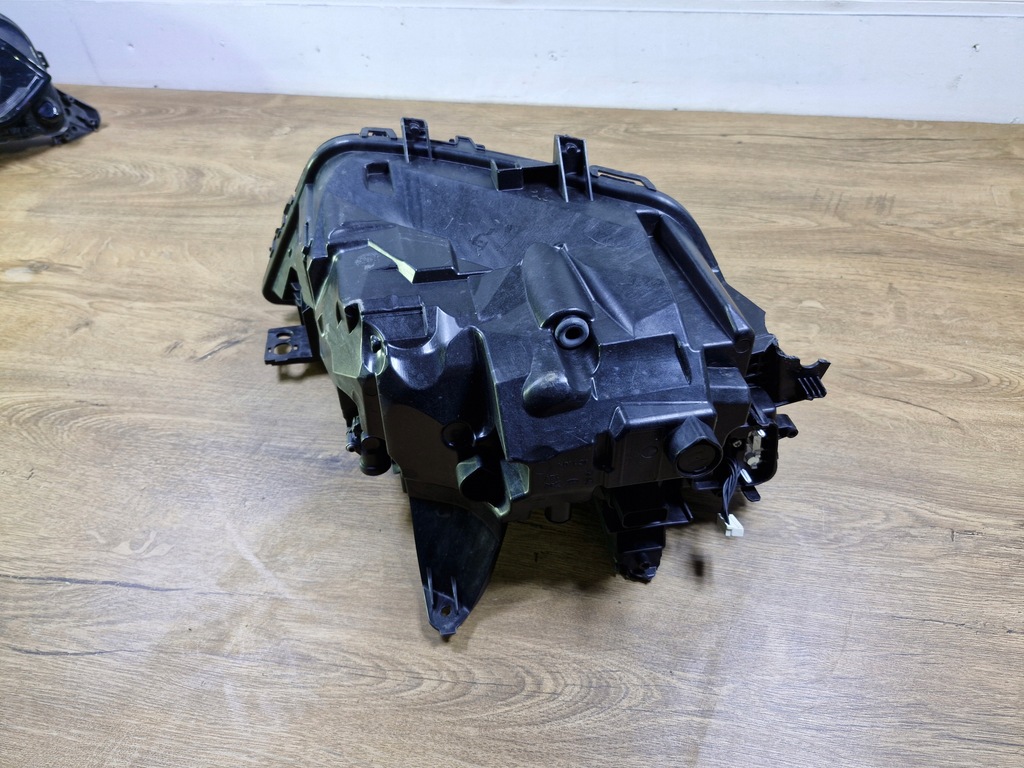 фото №9, Opel astra l vi 22- лампа перед передняя левая led 9850326880