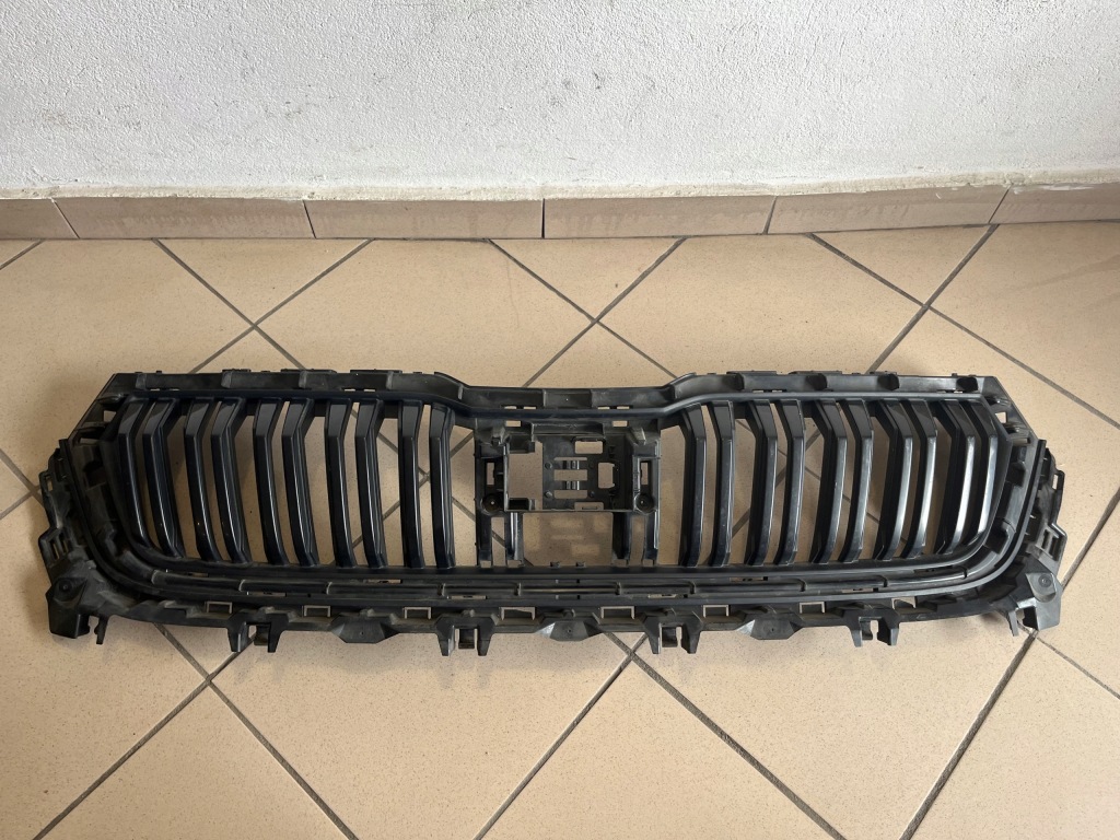 фото №1, Решётка радиатора решётка радиатора решётка бампера skoda kodiak kodiaq 565