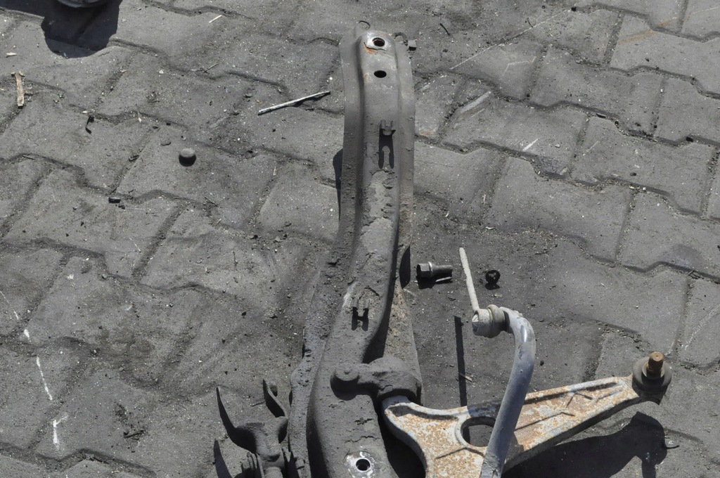 фото №6, Peugeot 807 подрамник подвеска перед