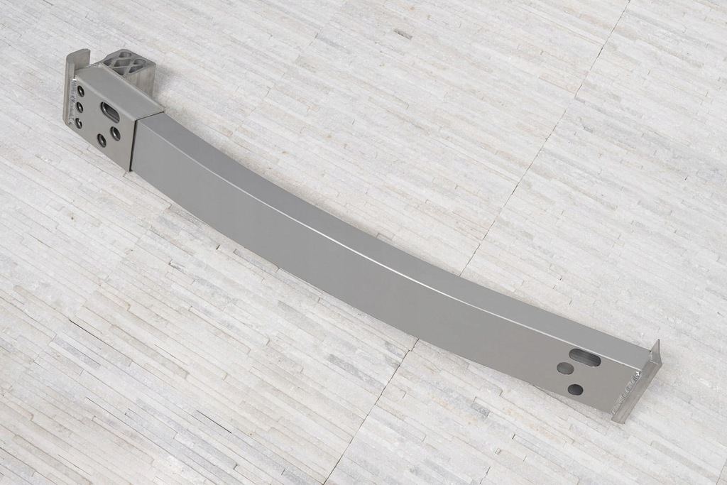 фото №10, Toyota highlander 16-19 балка усилитель перед бампера 520210e040