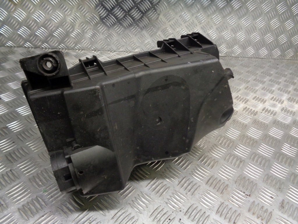 фото №1, Корпус фильтра воздуха skoda octavia 1j0129607ae