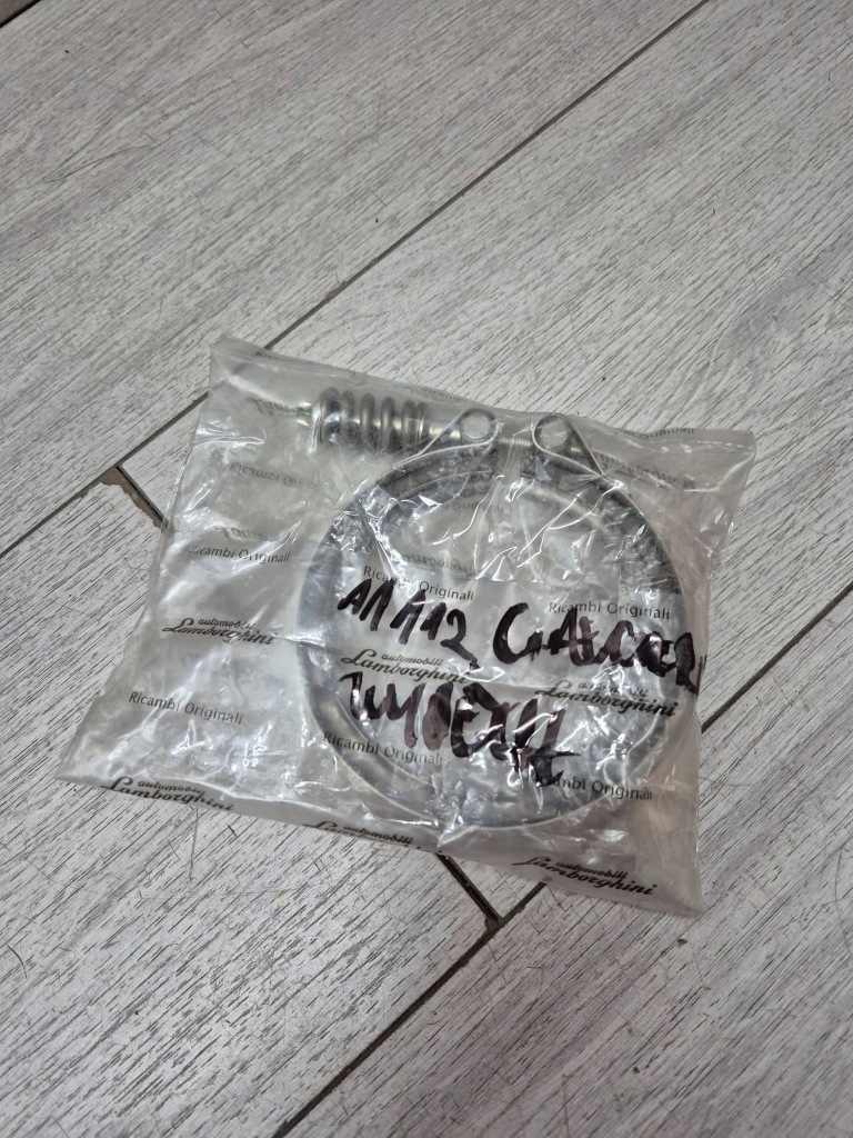 Купити 11112. lamborghini gallardo хомут вихлоп 420251143