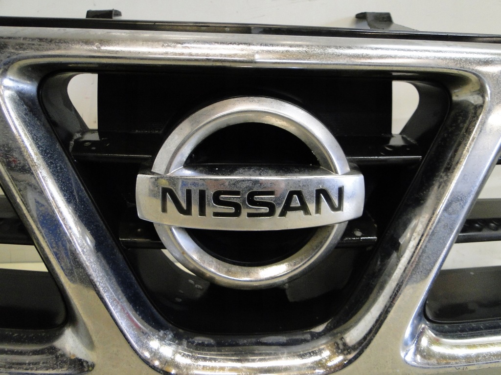 фото №4, Nissan x-trail t30 решётка радиатора радиатора решётка радиатора