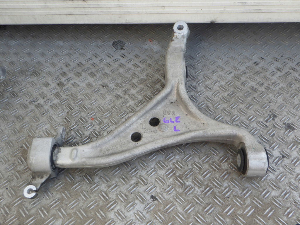 Купить Рычаг левый перед mercedes ml w166 gl gle 16633