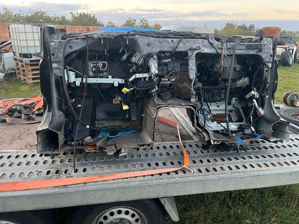 фото №5, Ćwiartaka, лонжерон, левая, правая maserati levante 18r