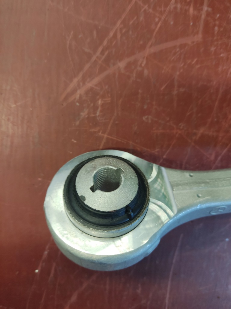 фото №6, Важіль задня правий mercedes w206 a2063520800 новий