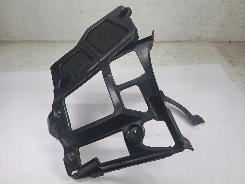 фото №1, Porsche panamera 970 направляющая правый задняя 97050563202