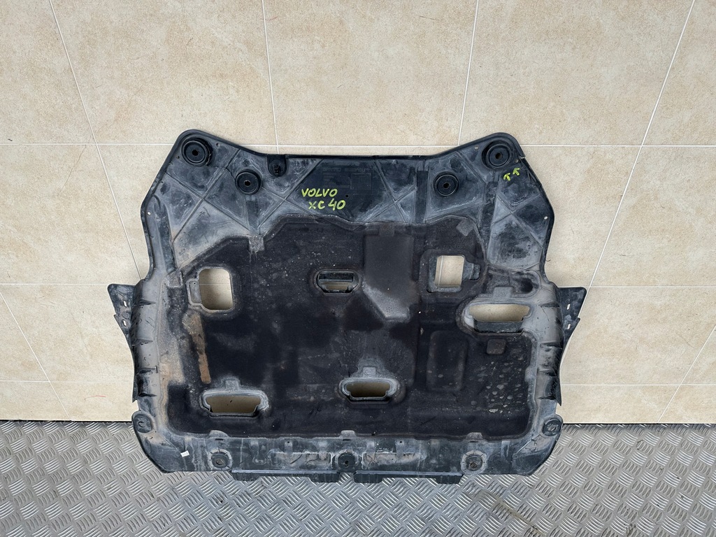 фото №1, Защита плита pod двигатель volvo xc40