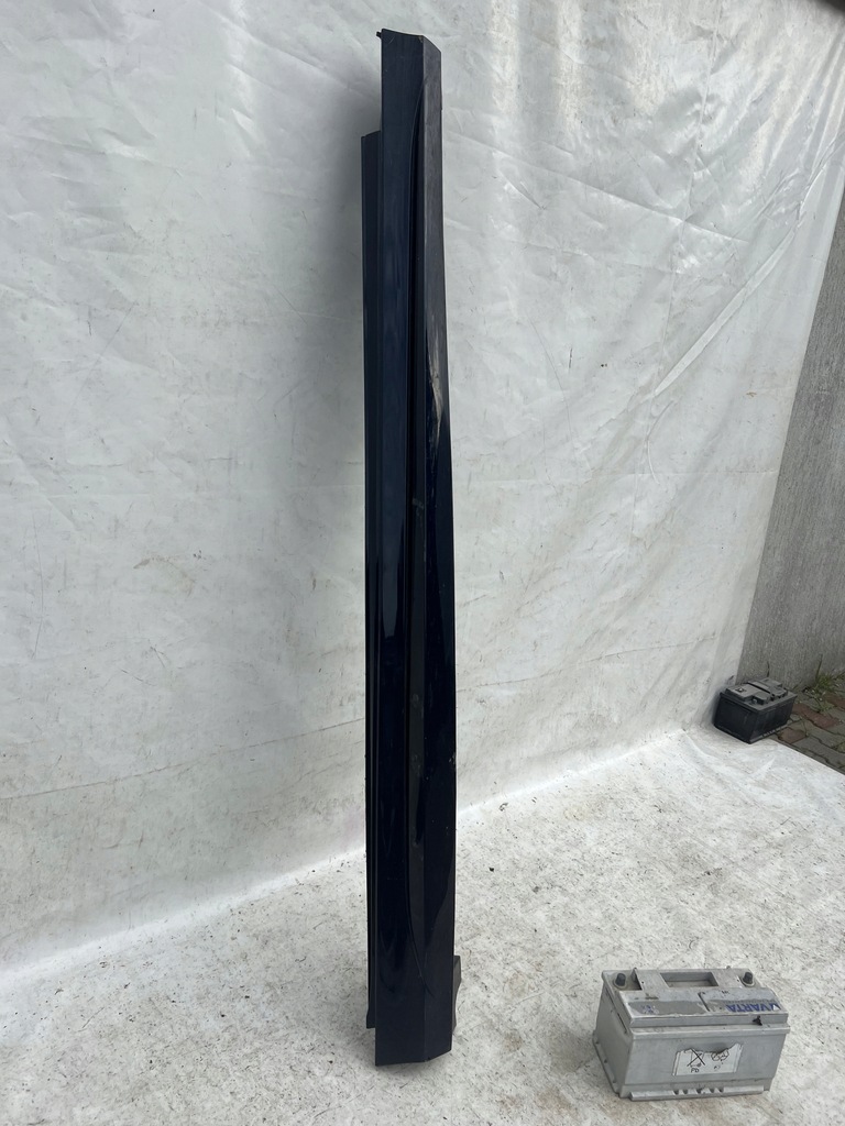 фото №1, Молдинг поріг права mercedes gle w167 amg