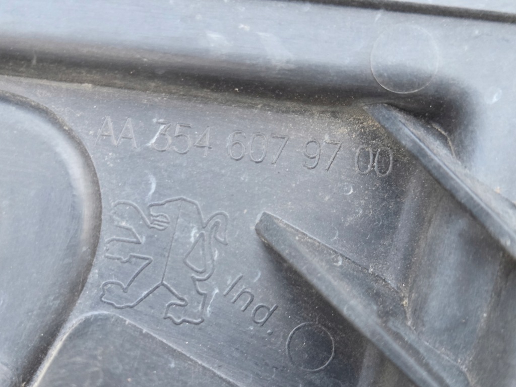 фото №9, Peugeot 308 i t7 lift решітка бампера ліва aa3546079700 11-2013