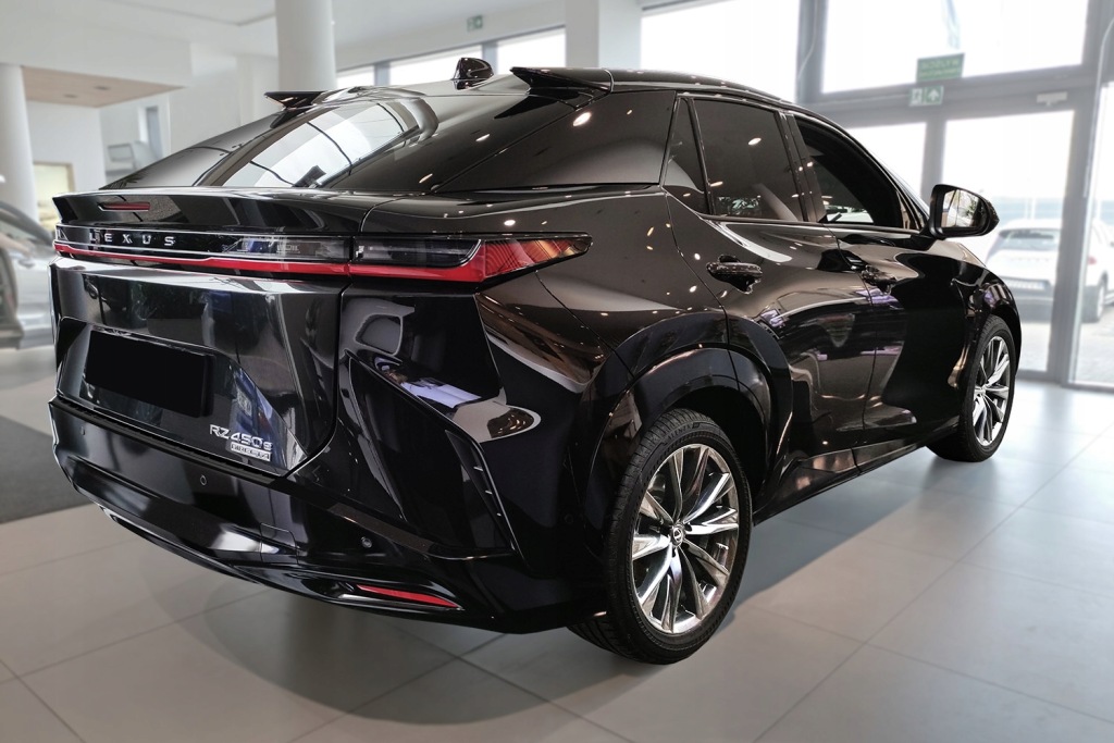 фото №7, Накладка молдинг na бампер lexus rz 2023-