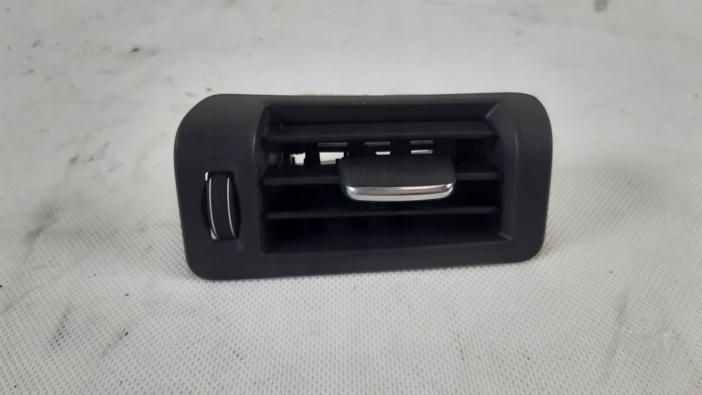 фото №1, Volvo xc90 ii решётка обдув правая задняя 39831387