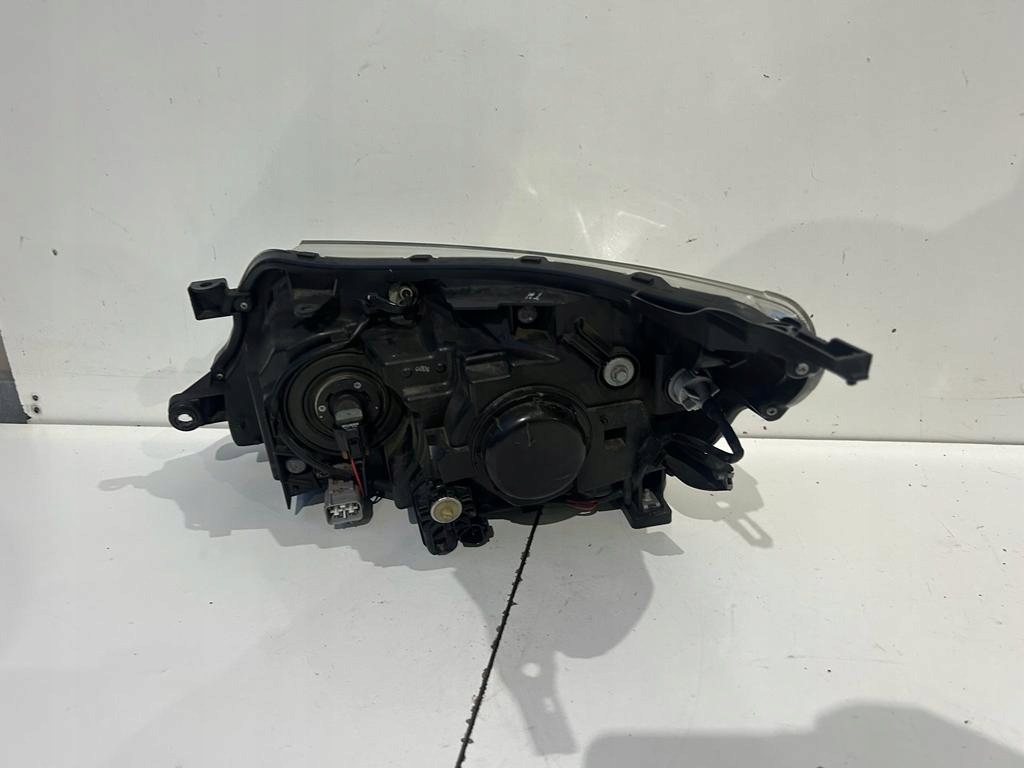 фото №2, Subaru forester iii лампа правый перед оригинал