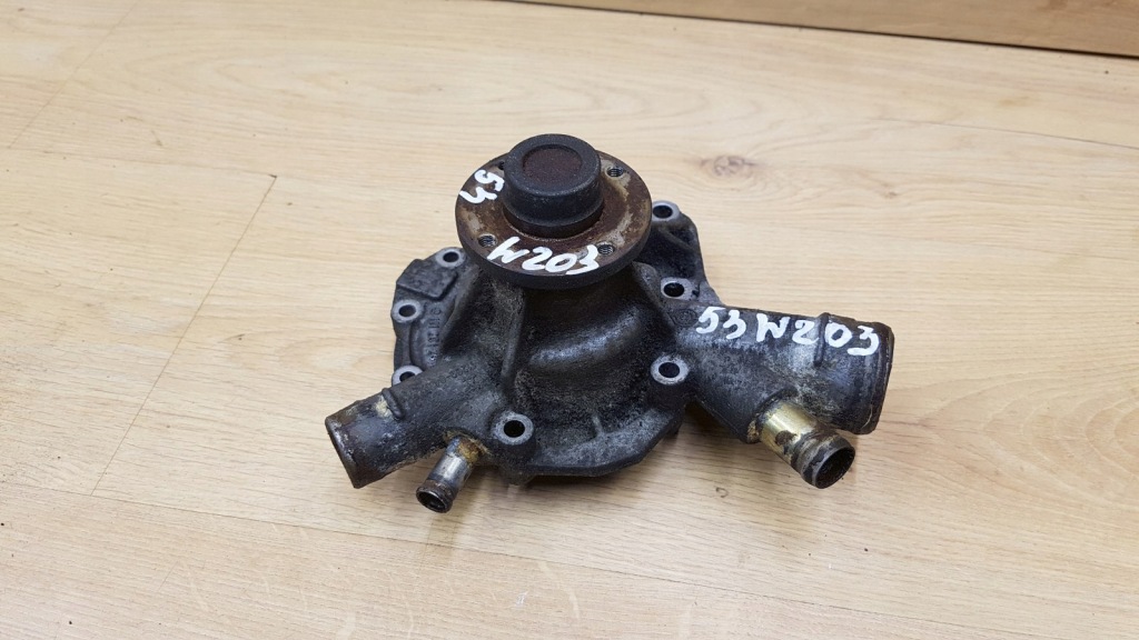 Купить Насос воды 1112012301 mercedes slk r170