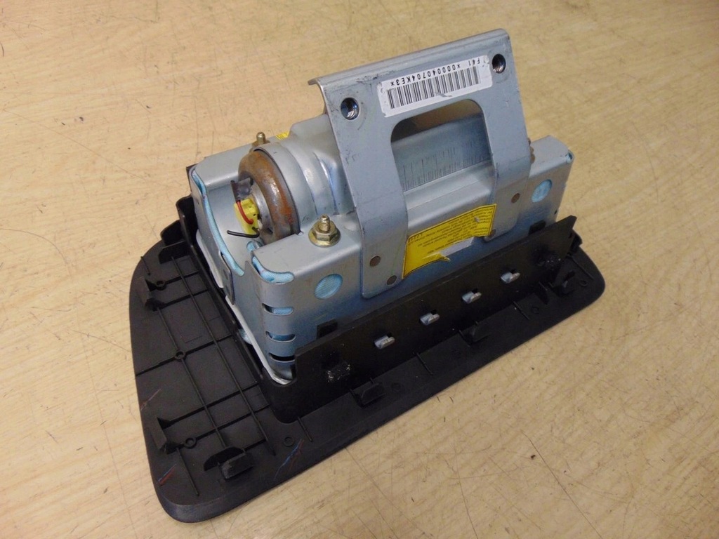 фото №5, Подушка подушка безопасности пассажира toyota avensis verso euro