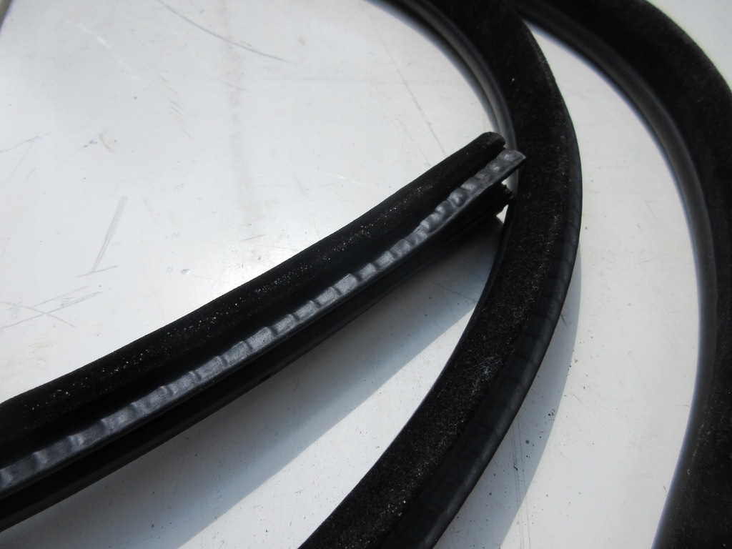 фото №12, Прокладка двері кузов перед права bmw 3 e46