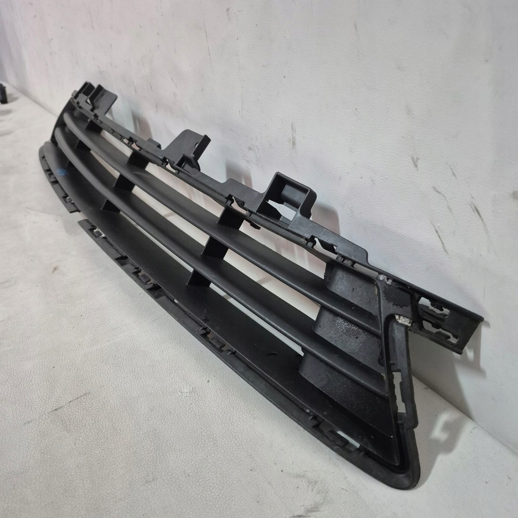 фото №8, Opel zafira c lift - решітка нижня середня бампера перед 39079784