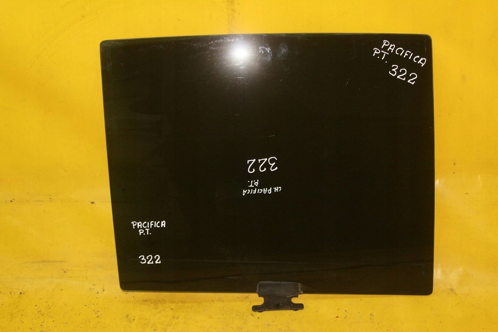 фото №1, Скло двері правий задня chrysler pacifica