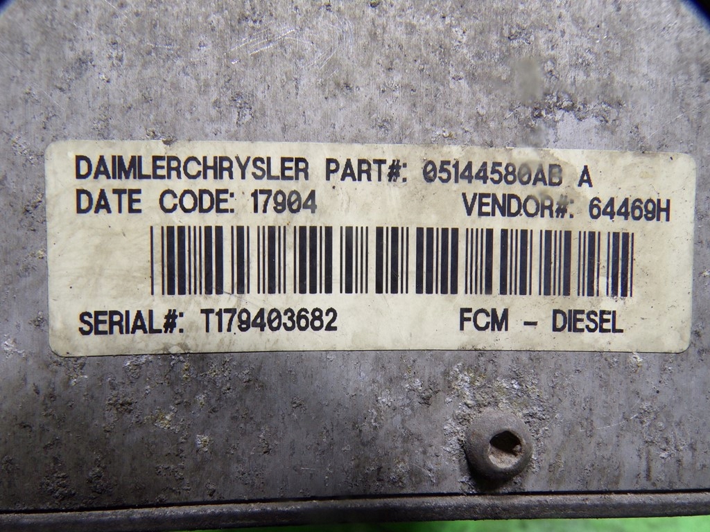 фото №6, Chrysler voyager iv lift коробка модуль предохранителей bsi 05144580ab